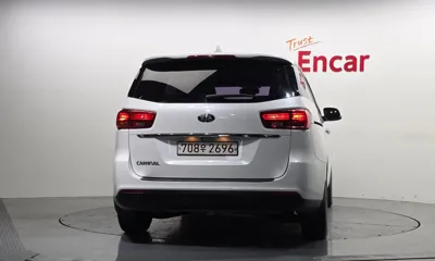 Kia Canival 2019, 49921 км, за 14900000 KRW
