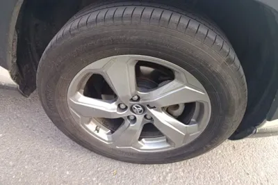 Toyota RAV4 2022, 63000 км, за 105997.21 CNY - фото 8