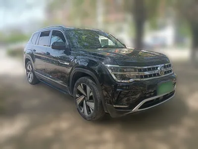 Volkswagen Teramont 2023, 29700 км, за 216742.79 CNY