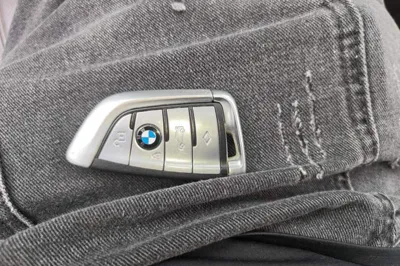 BMW 7 Series 2018, 184500 км, за 157087.47 CNY - фото 17
