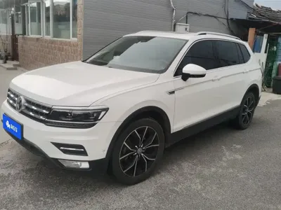 Volkswagen Tiguan L · 2018 год