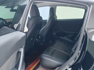 Tesla Model Y 2022, 40000 км, за 116800 CNY - фото 10