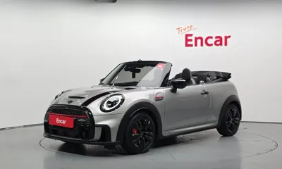MINI Cooper Convertible · 2024 год