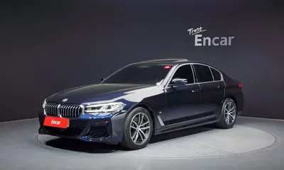 BMW 5-Series · 2021 год