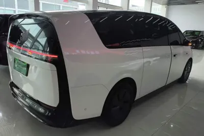 Li Auto MEGA 2024, 58900 км, за 409917.55 CNY - фото 6