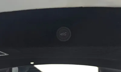 Tesla Model Y 2026, 204 км, за 77970000 KRW - фото 29