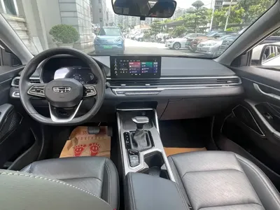 Geely Emgrand 2022, 40000 км, за 34500 CNY - фото 6