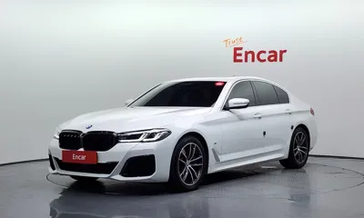 BMW 5-Series · 2021 год