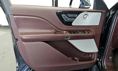 Lincoln Aviator 2021, 80347 км, за 38200000 KRW - фото 24