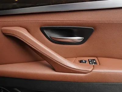 BMW 5 Series 2013, 180000 км, за 59800 CNY - фото 26