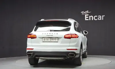 Porsche Cayenne 2016, 68709 км, за 29900000 KRW