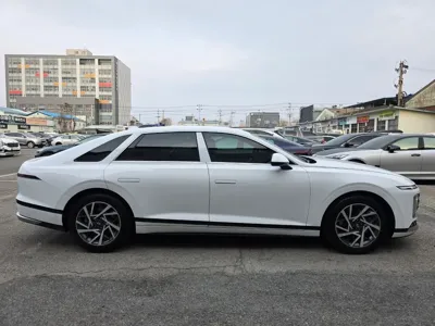 Hyundai Grandeur 2023, 124700 км, за 19990000 KRW