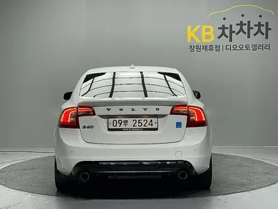 Volvo S60 2017, 78571 км, за 28500000 KRW