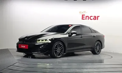 Kia K5 · 2020 год