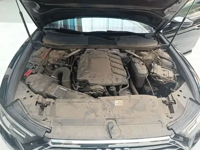 Audi A6L 2021, 82200 км, за 181600 CNY - фото 20