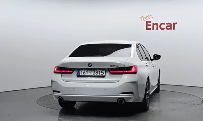 BMW 3-Series 2023, 31115 км, за 33000000 KRW