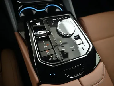 BMW 5-Series 2025, 9182 км, за 64000000 KRW - фото 20
