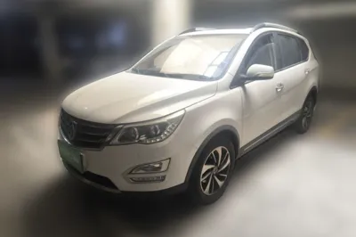 Baojun 560 · 2015 год