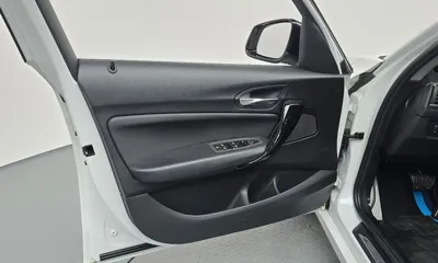 BMW 1-Series 2019, 97531 км, за 19300000 KRW - фото 24