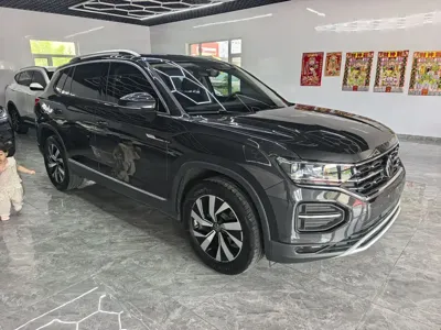 Volkswagen Tayron 2022, 24000 км, за 148800 CNY