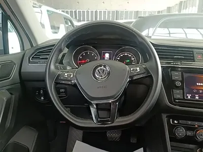 Volkswagen Tiguan L 2018, 106000 км, за 62900 CNY - фото 11