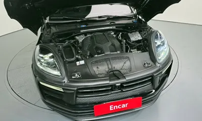 Porsche Macan 2024, 2674 км, за 78200000 KRW - фото 6