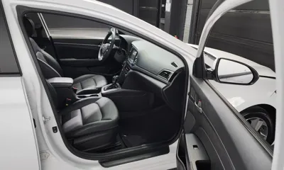 Hyundai Avante 2017, 100917 км, за 8900000 KRW - фото 11