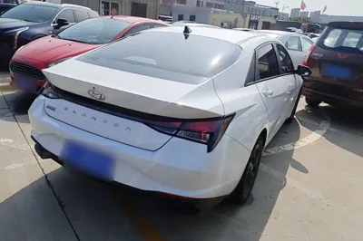 Hyundai Elantra 2022, 42000 км, за 67218.32 CNY - фото 6
