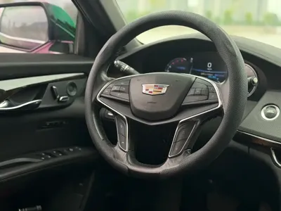 Cadillac CT6 2021, 104000 км, за 119800 CNY - фото 16
