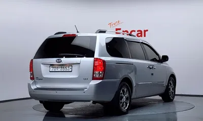 Kia Canival 2013, 210895 км, за 5300000 KRW - фото 2