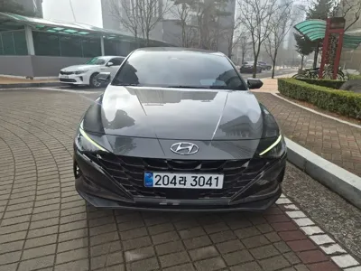 Hyundai Avante · 2022 год