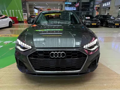 Audi A4L 2021, 57900 км, за 108000 CNY