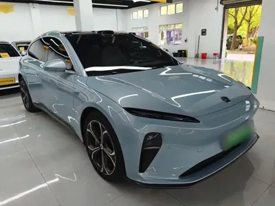 Nio ET5T 2024, 62400 км, за 130100 CNY
