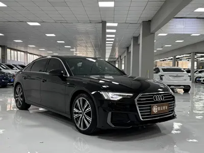 Audi A6L 2022, 24800 км, за 241800 CNY