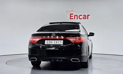 Hyundai Grandeur 2015, 133795 км, за 7900000 KRW