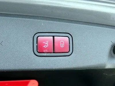 Mercedes-Benz E-Class 2015, 103458 км, за 10600000 KRW - фото 16
