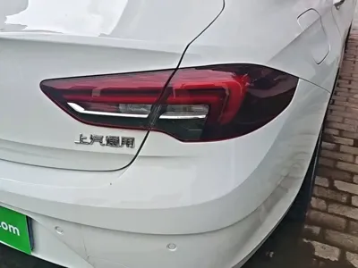 Buick Regal 2019, 49300 км, за 55700 CNY - фото 8