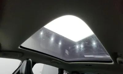 Volvo V40 2018, 106925 км, за 10500000 KRW - фото 16
