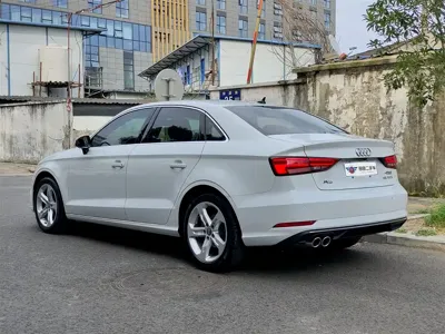 Audi A3 2020, 95000 км, за 61800 CNY
