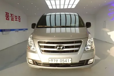 Hyundai Starex 2018, 162006 км, за 8900000 KRW - фото 1