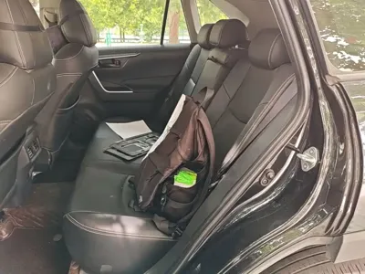 Toyota RAV4 2024, 75800 км, за 96000 CNY - фото 17