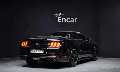 Ford Mustang 2019, 33133 км, за 27500000 KRW