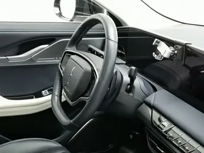 Lincoln Z 2022, 36400 км, за 109800 CNY - фото 22