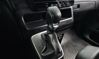 Hyundai Staria 2022, 49317 км, за 24000000 KRW - фото 9