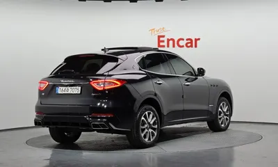 Maserati Levante 2018, 96232 км, за 31900000 KRW