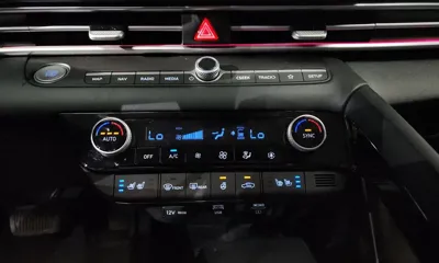 Hyundai Avante 2023, 30572 км, за 17500000 KRW - фото 32