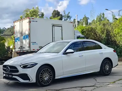 Mercedes-Benz C-Class · 2023 год