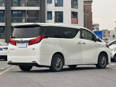 Toyota Alphard 2020, 120000 км, за 458000 CNY - фото 7