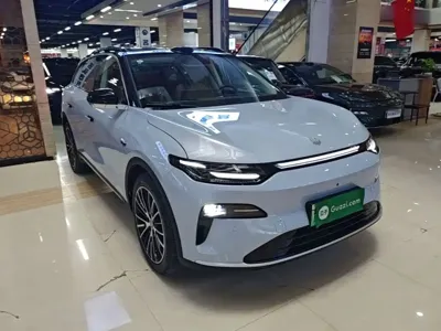 Leapmotor Leapmotor C11 2025, 9500 км, за 131900 CNY