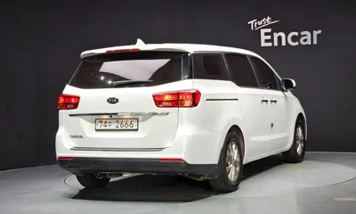 Kia Canival 2020, 209491 км, за 11000000 KRW